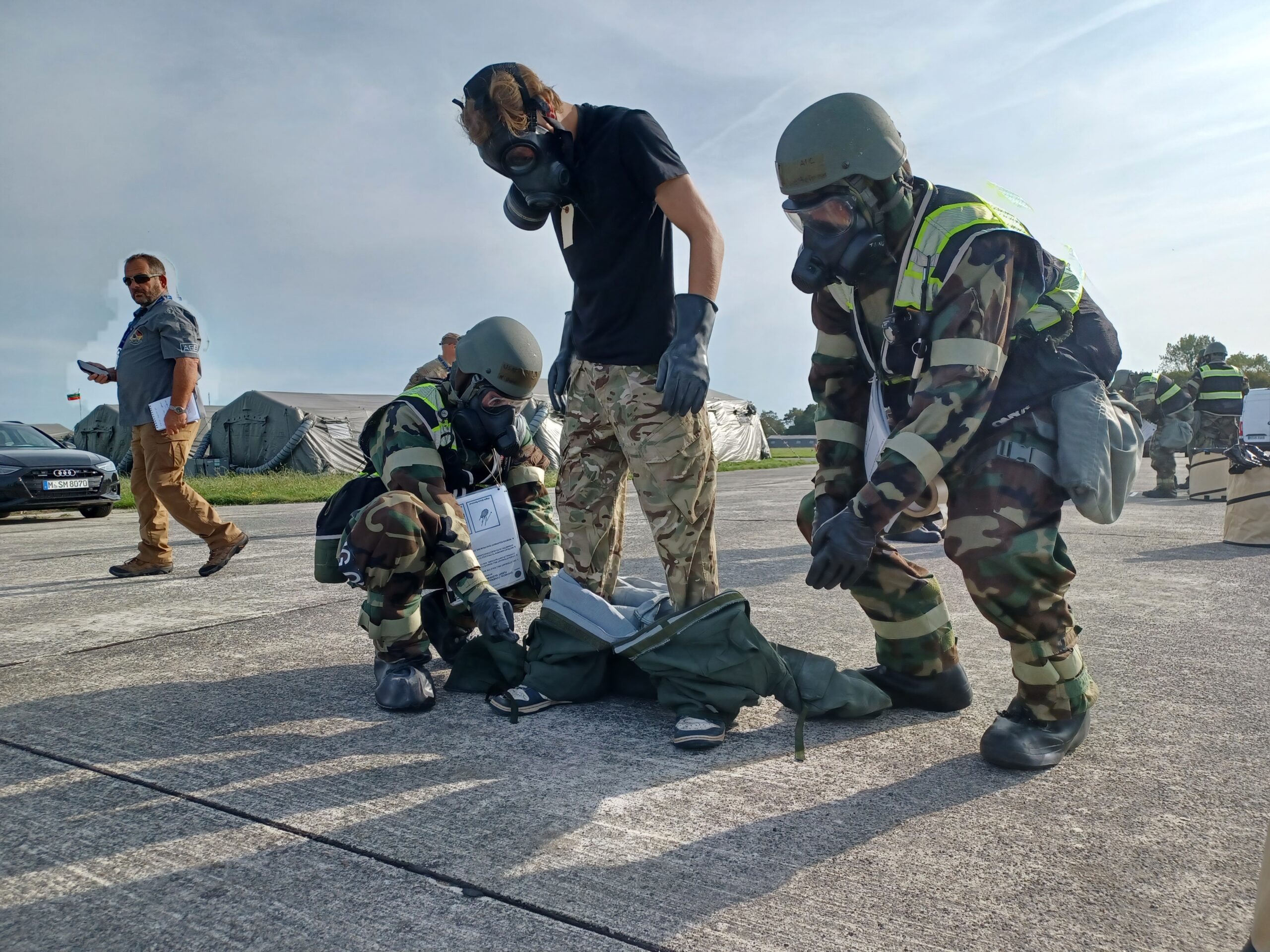 Fotoverslag: Zesdejaars ‘Defensie en veiligheid’ op militair kamp in Lombardsijde